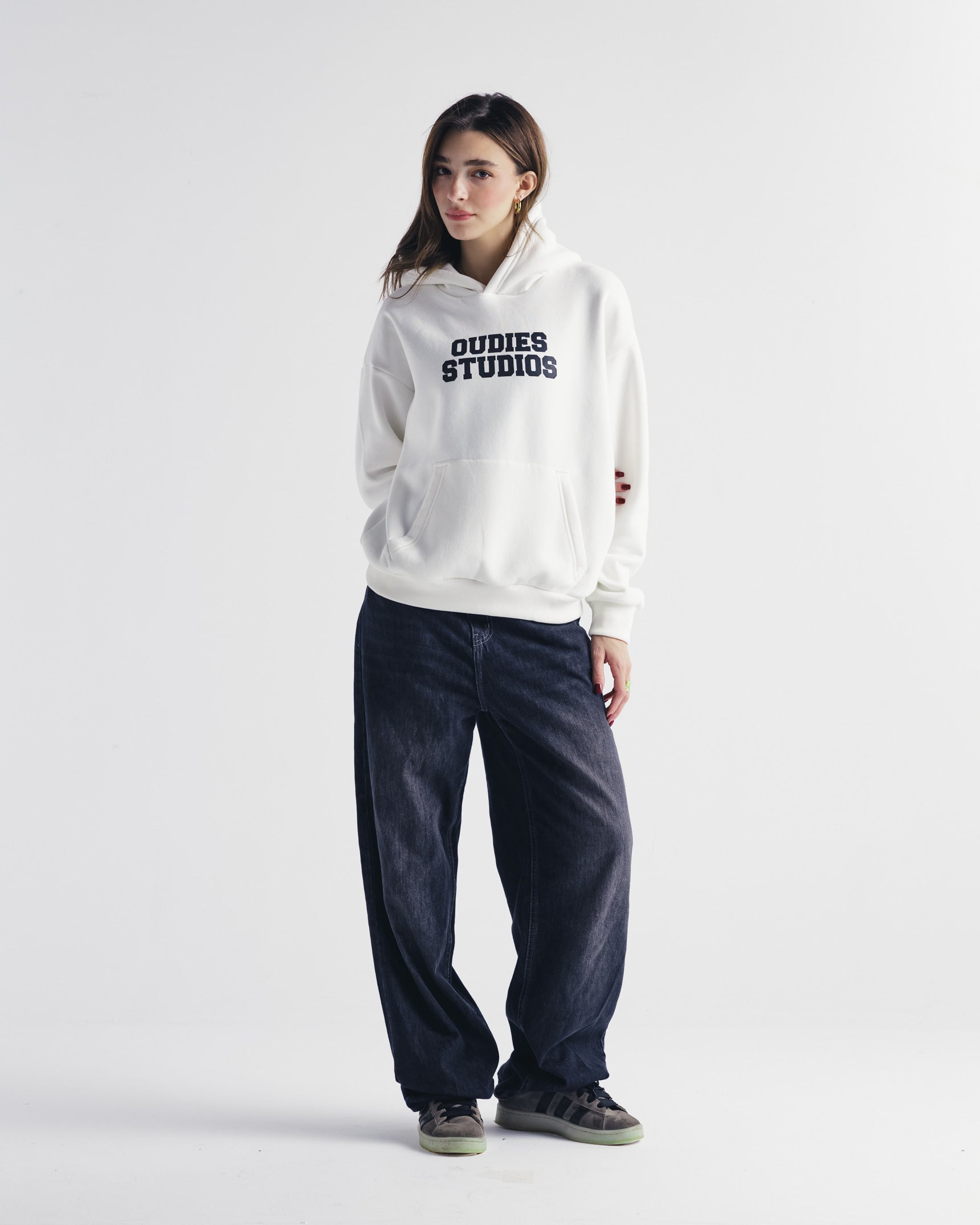 Oudies Studios Hoodie (off-white)