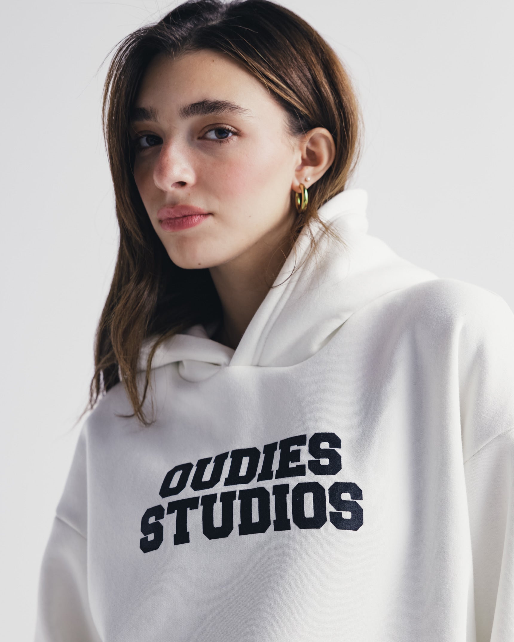 Oudies Studios Hoodie (off-white)