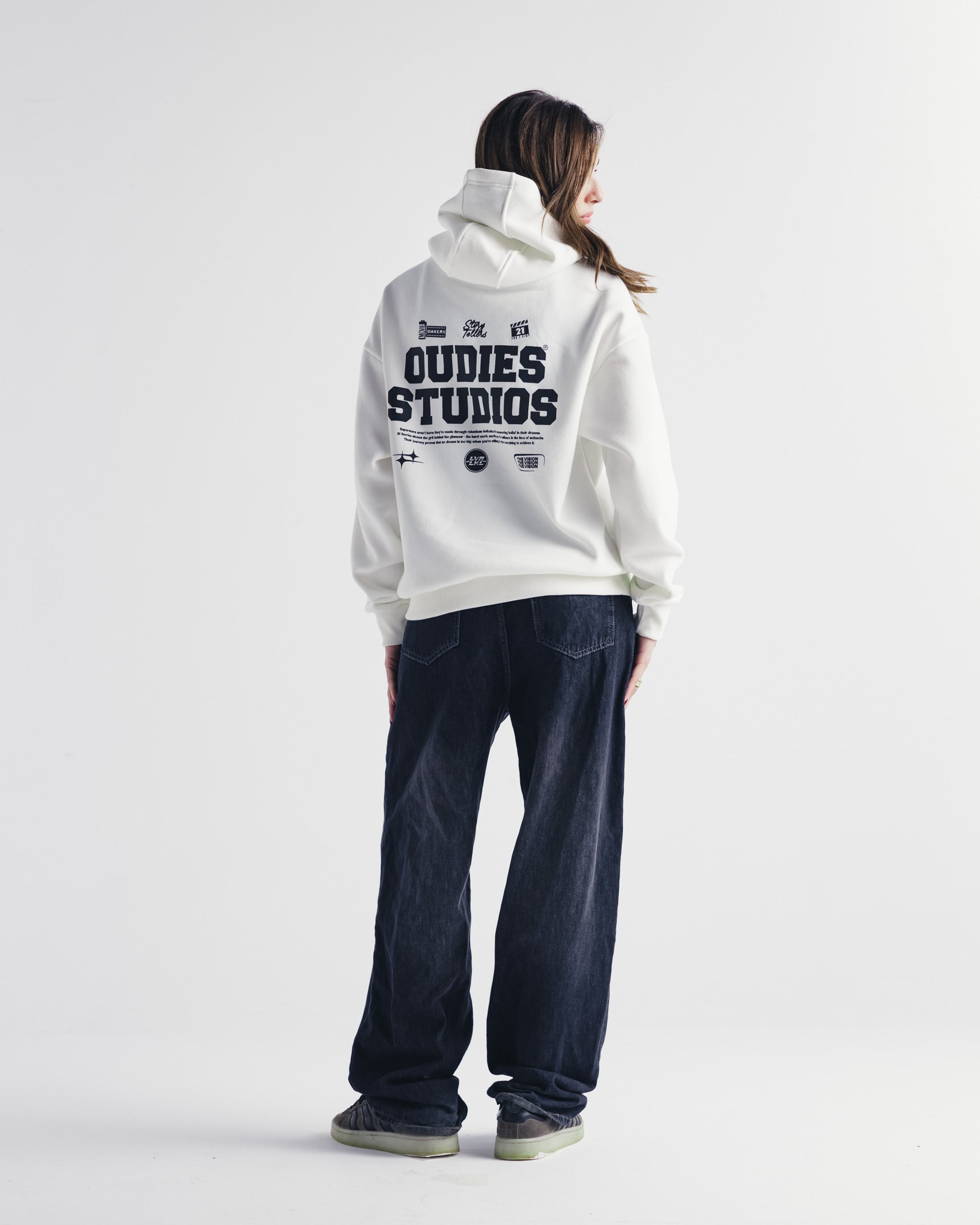 Oudies Studios Hoodie (off-white)