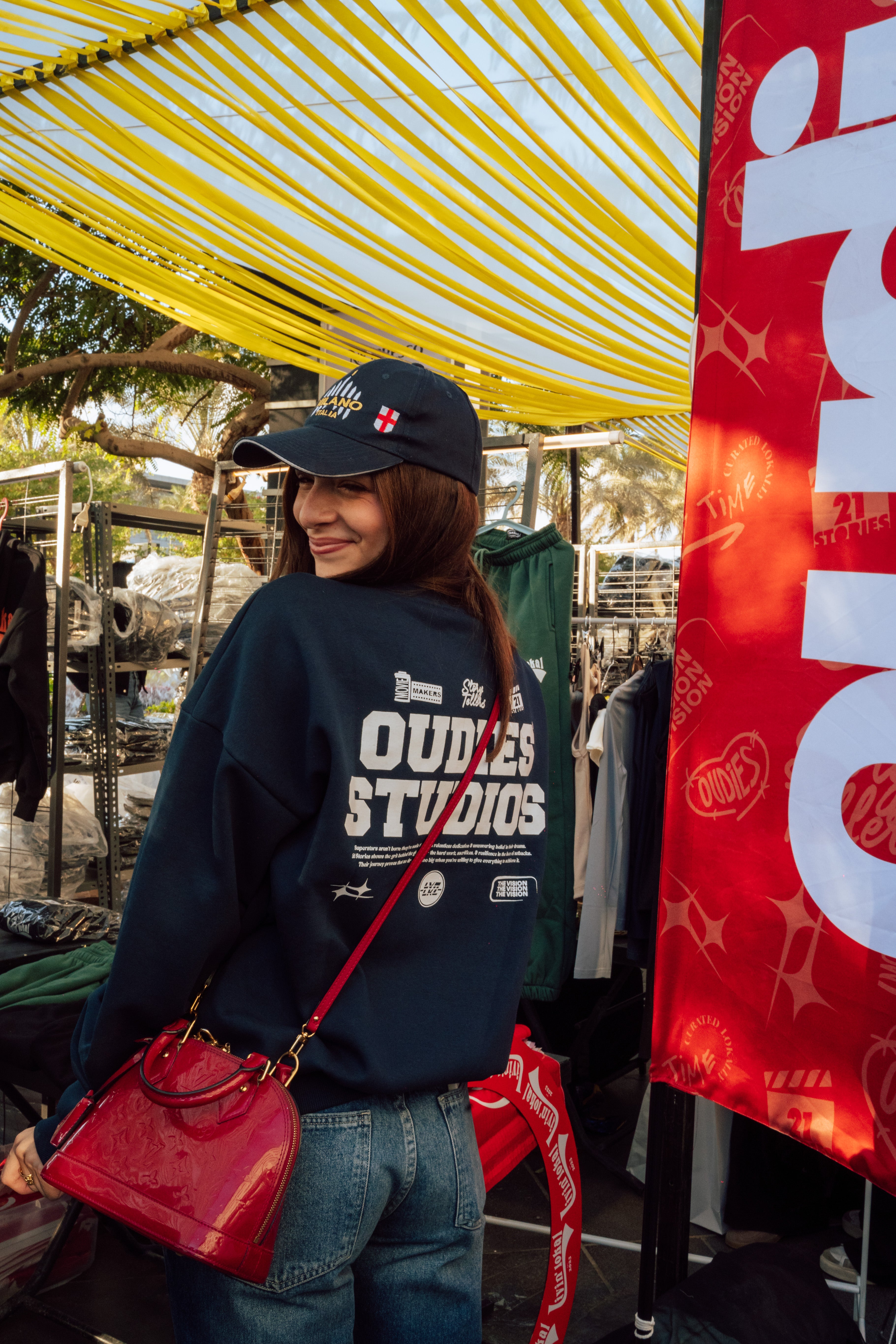 Oudies Studios Crewneck Navy