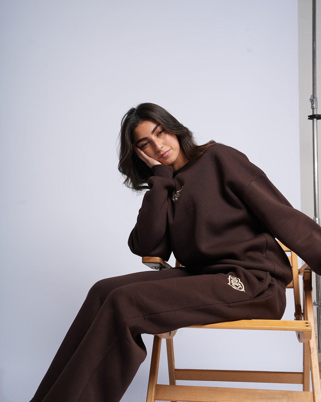 Heart Embroidered Sweatpants (Brown)