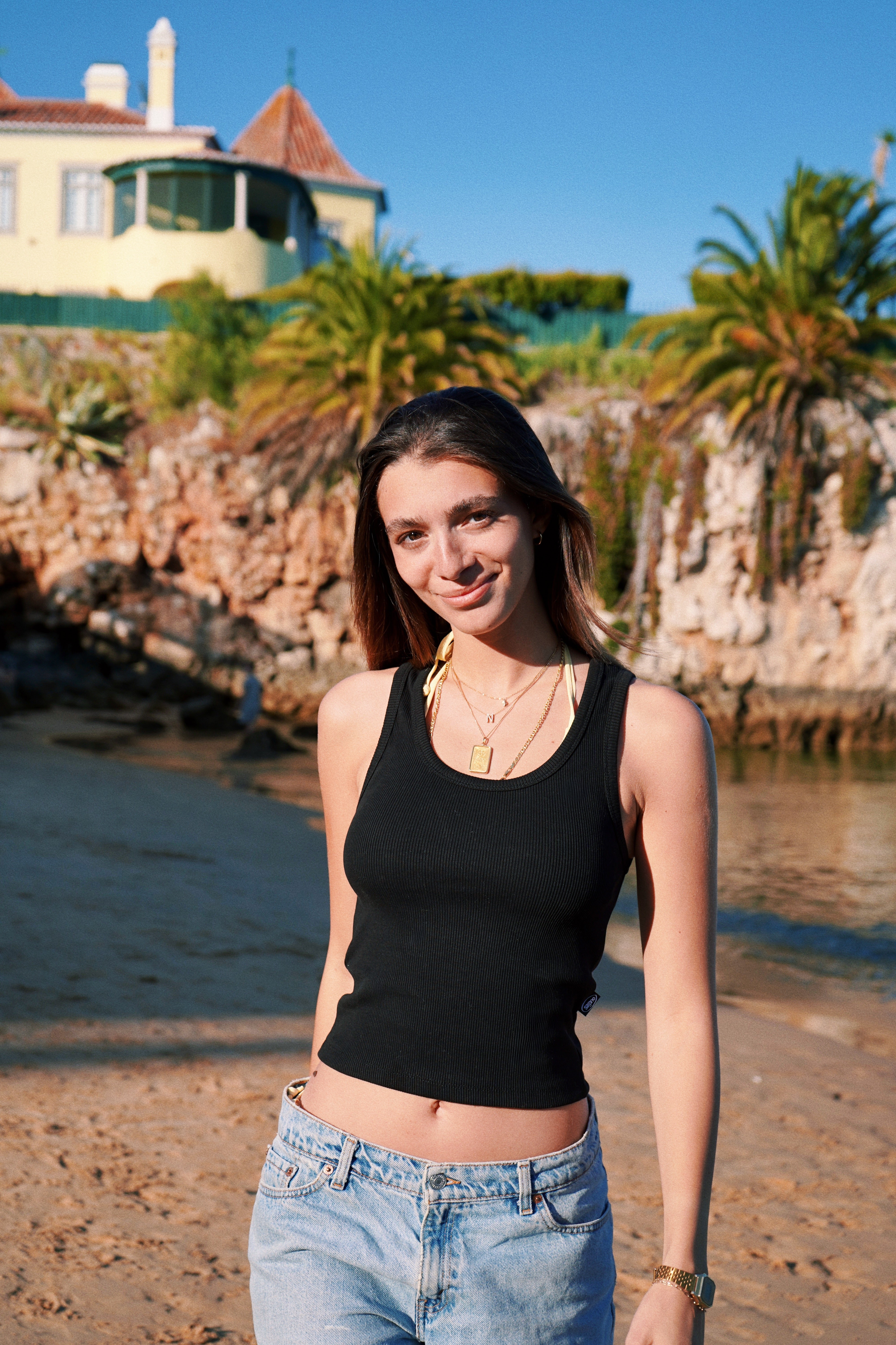 Essential Tank (Black)