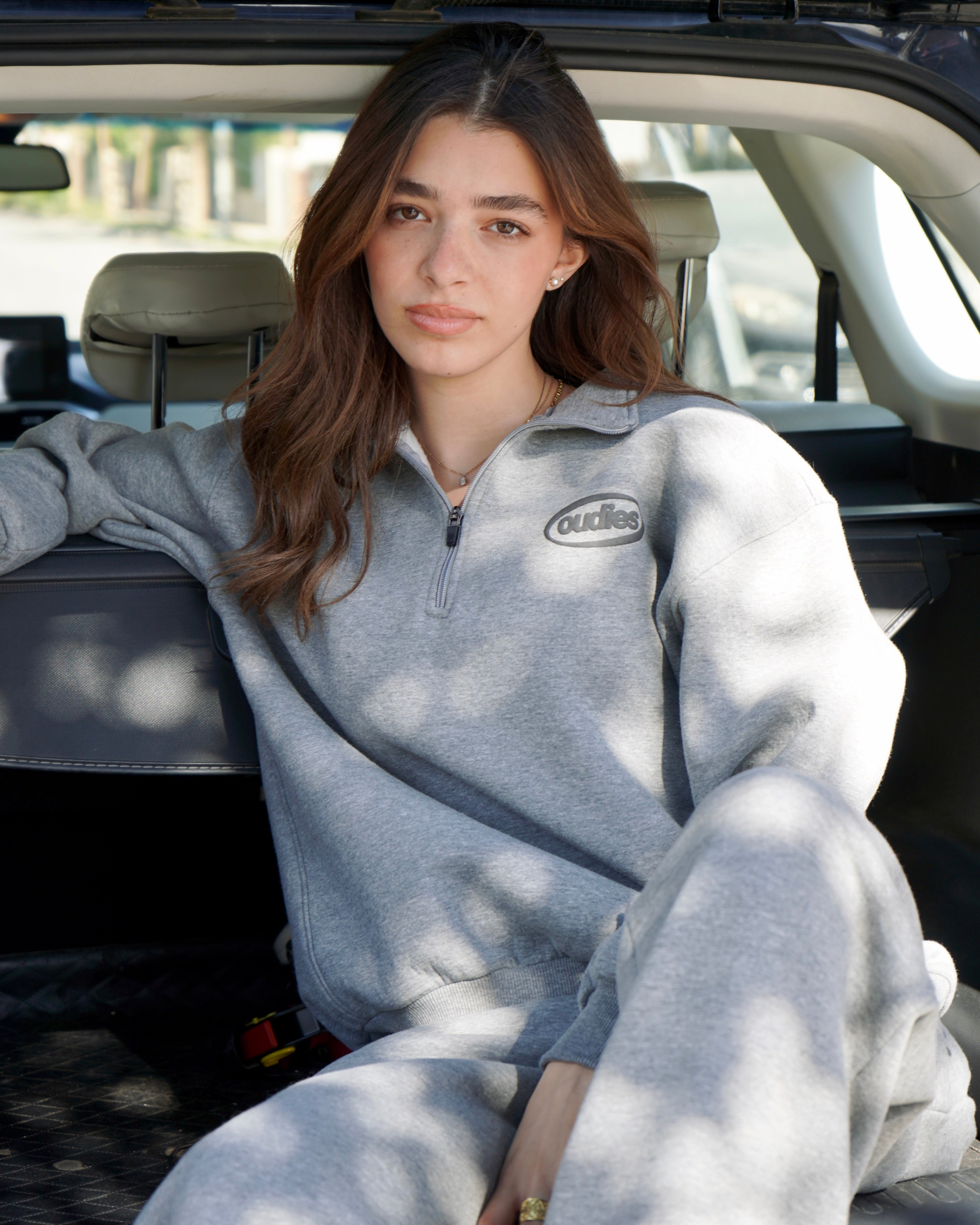 Quarter Zip Oudies Puff Print (Heather Grey)