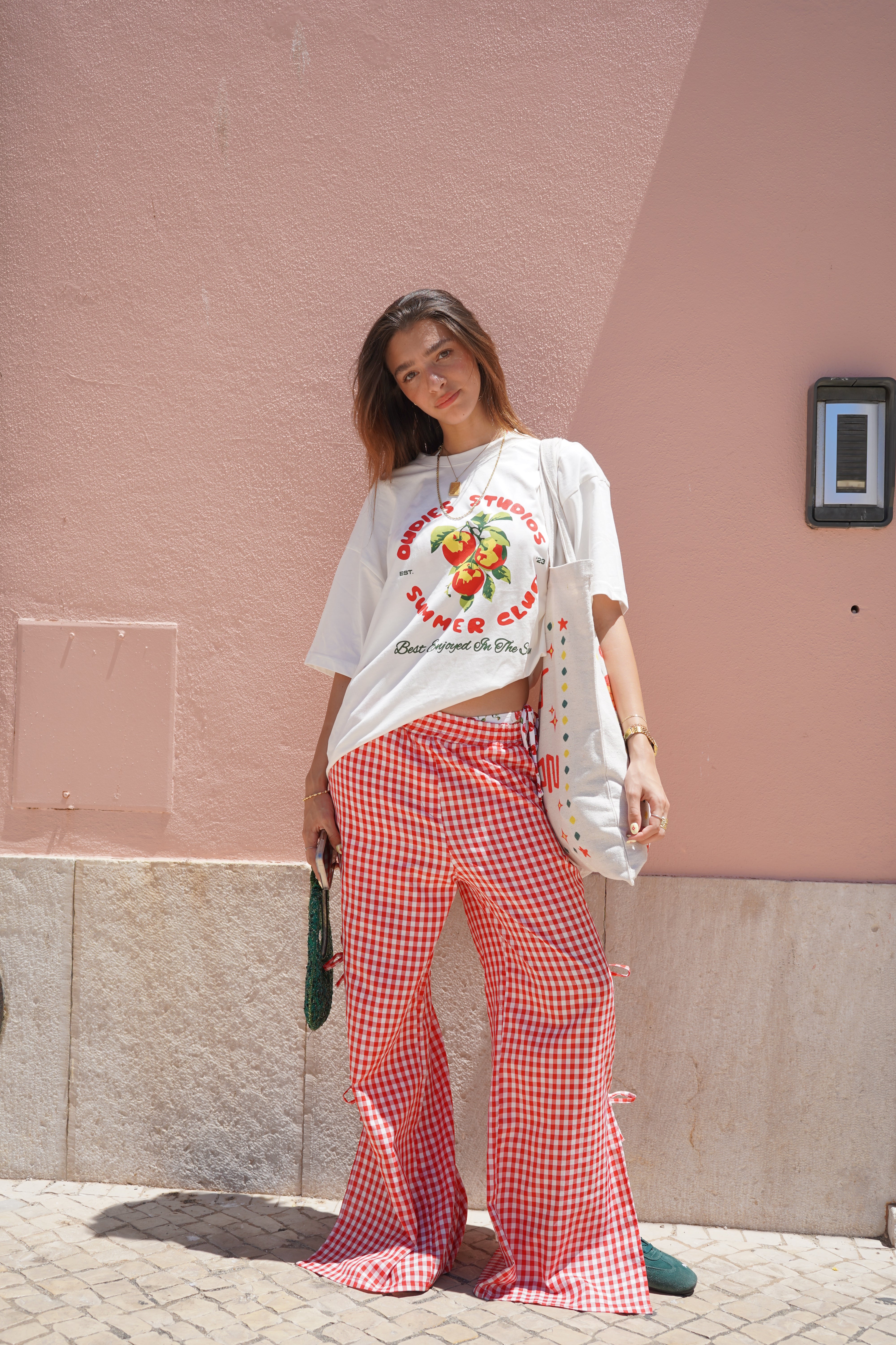 OUDIES STUDIOS SUMMER CLUB TEE