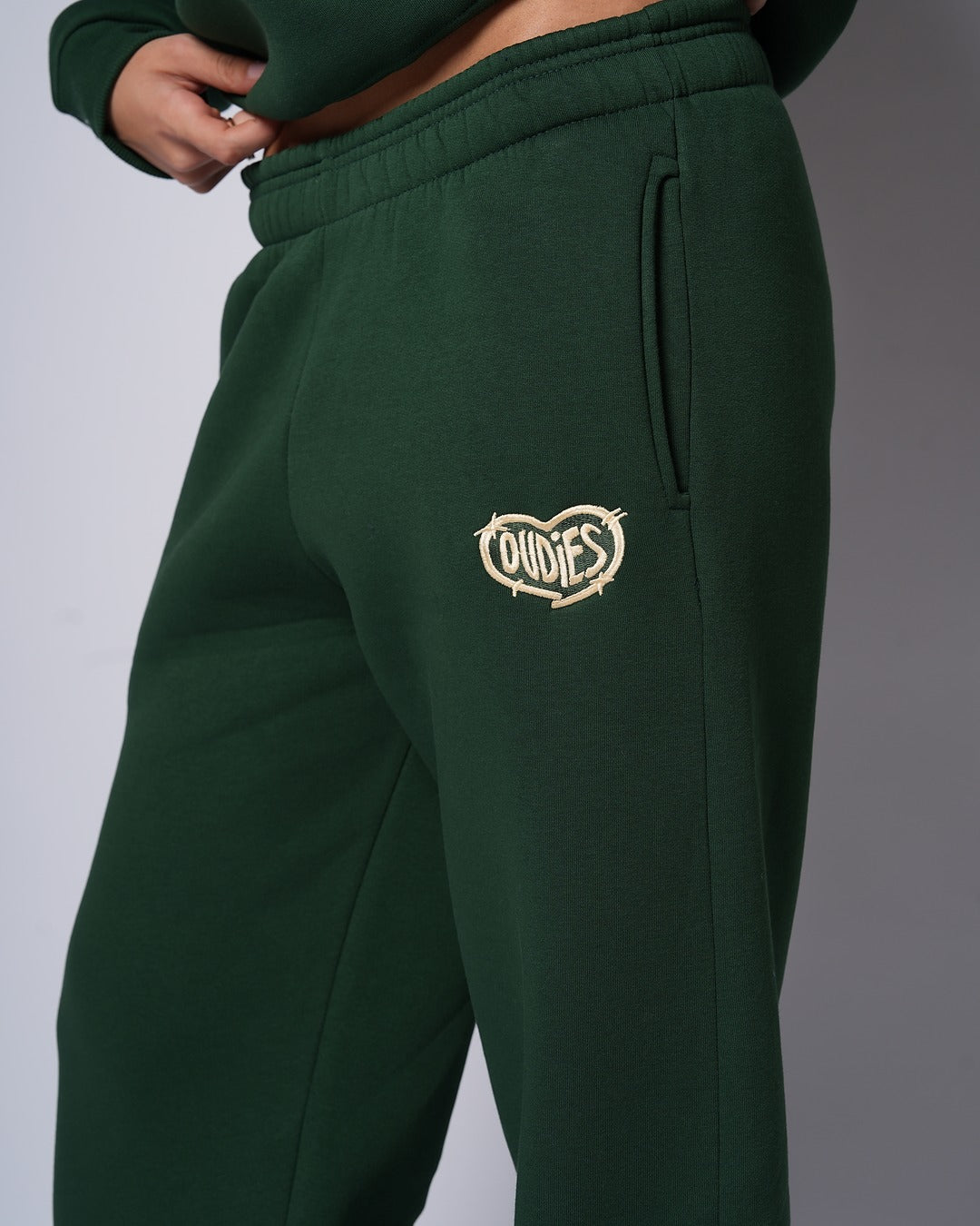 Heart Embroidered Sweatpants (Green/Gold)